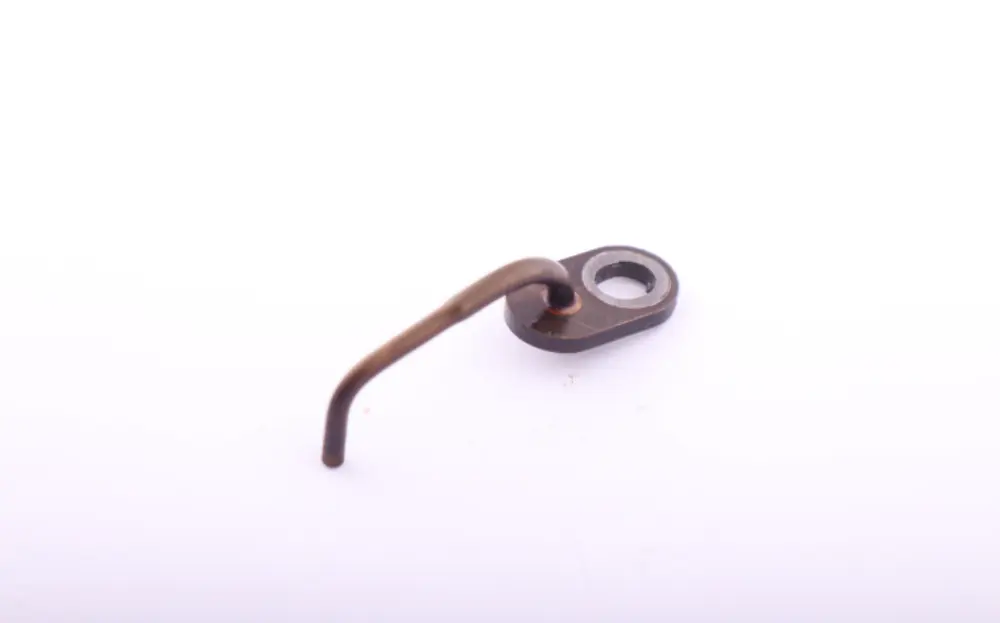 N62 Oil Spraying Nozzle Injector to BMW X5 5 6 7 Series E53 E60 E63 E65 E70 Petrol with Part number 7537114 BMW X5 5 6 7 Series E53 E60 E63 E65 E70 Petrol N62 Oil Spraying Nozzle Injector - SKU 7537114 - Part number 7537114