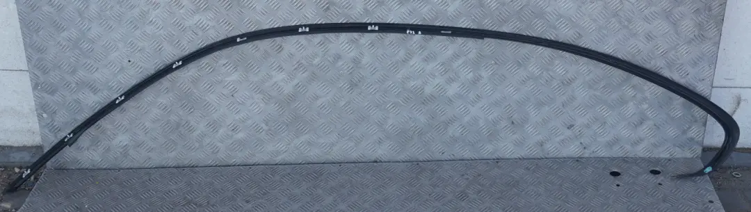 BMW 3 Series E92 Coupe Right Roof Frame Strip O/S High Gloss Black Glanzschwarz - SKU 8036662 - Part number 8036662
