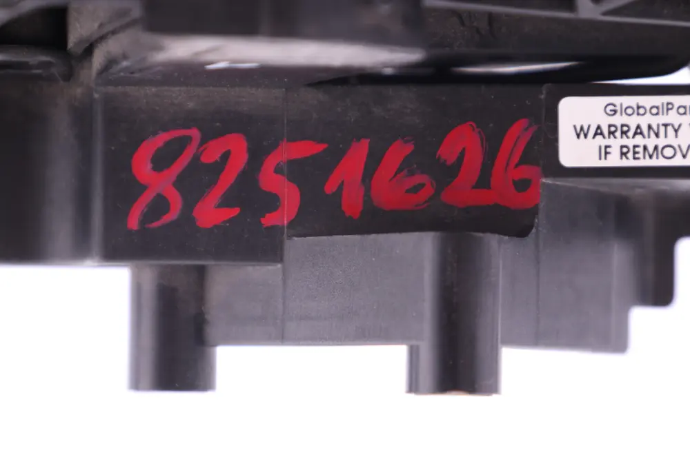 Unidad De Actuación Panel Asiento Delantero Derecho para BMW X5 E53 X3 E83 con número de pieza 8251626 BMW X5 E53 X3 E83 Unidad De Actuación Panel Asiento Delantero Derecho - SKU 8251626 - Número de pieza 8251626