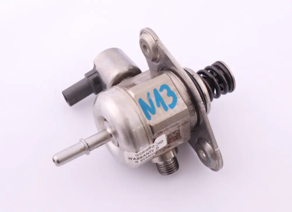 BMW F20 F21 F30 F31 Pompe à essence haute pression N13 8605103