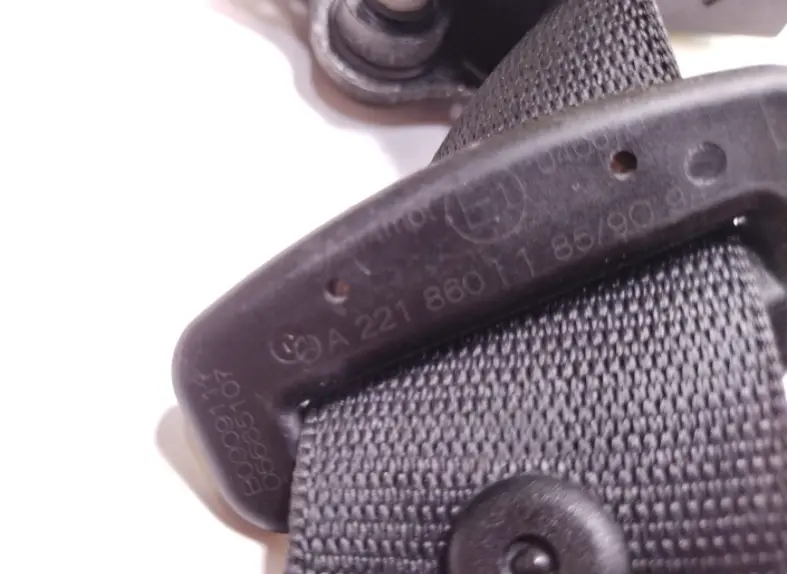  Mercedes-Benz S-Class W221 Rear Left N/S Safety Seat Belt Black - SKU A2218601185 - Part number A2218601185